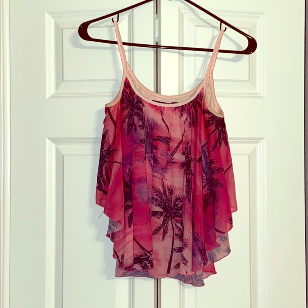 Flowy palm trees shirt